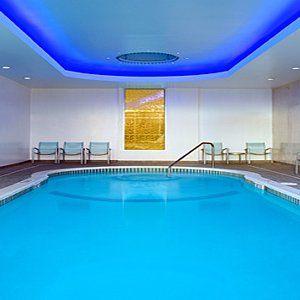 Springhill By Marriott Philadelphia Airport / Hotel