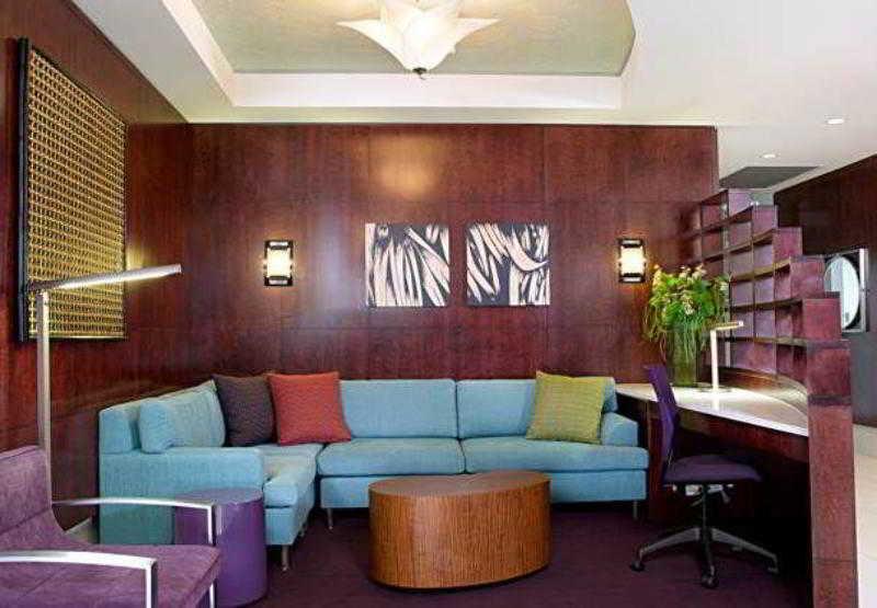 Springhill By Marriott Philadelphia Airport / Hotel Ridley Park