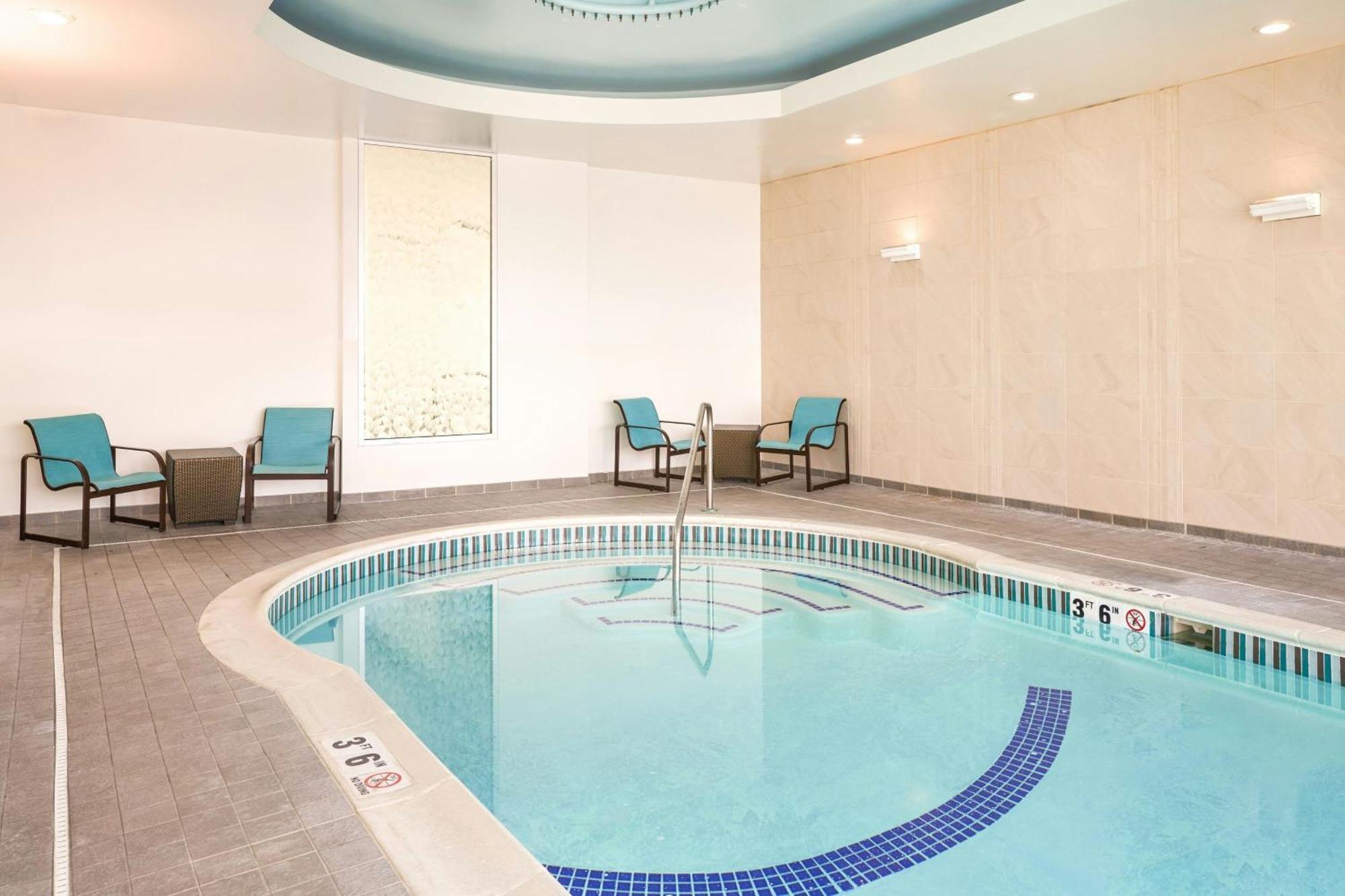 Hotel Springhill By Marriott Philadelphia Airport / Ridley Park