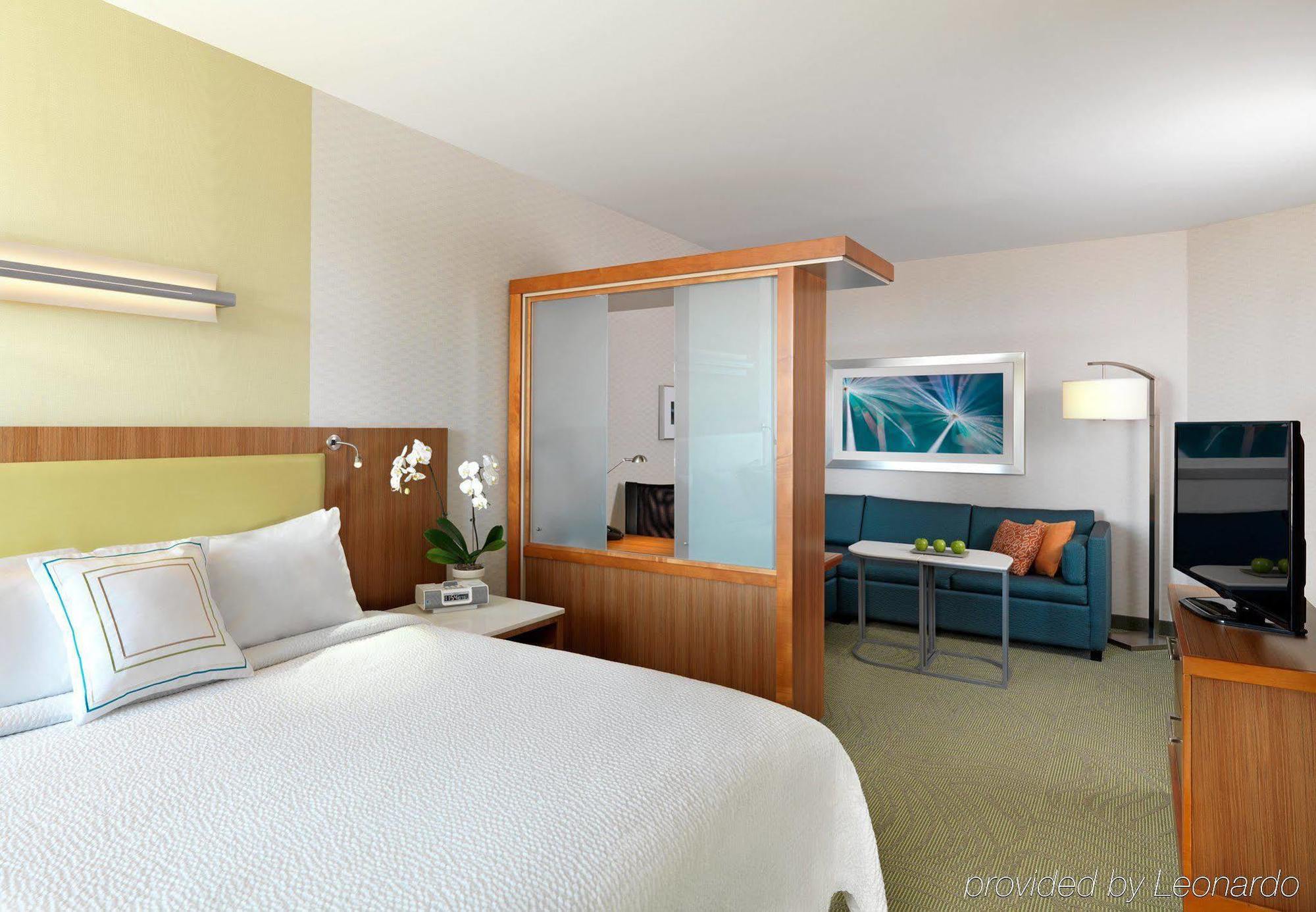 Springhill By Marriott Philadelphia Airport /